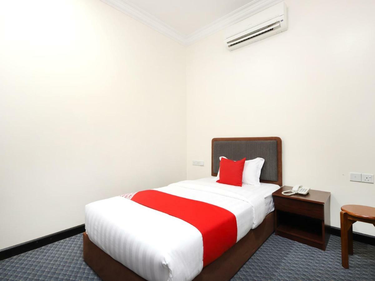 โอโย 750 คอมฟอร์ต โฮเต็ล Hotel โกตาคินาบาลู ภายนอก รูปภาพ