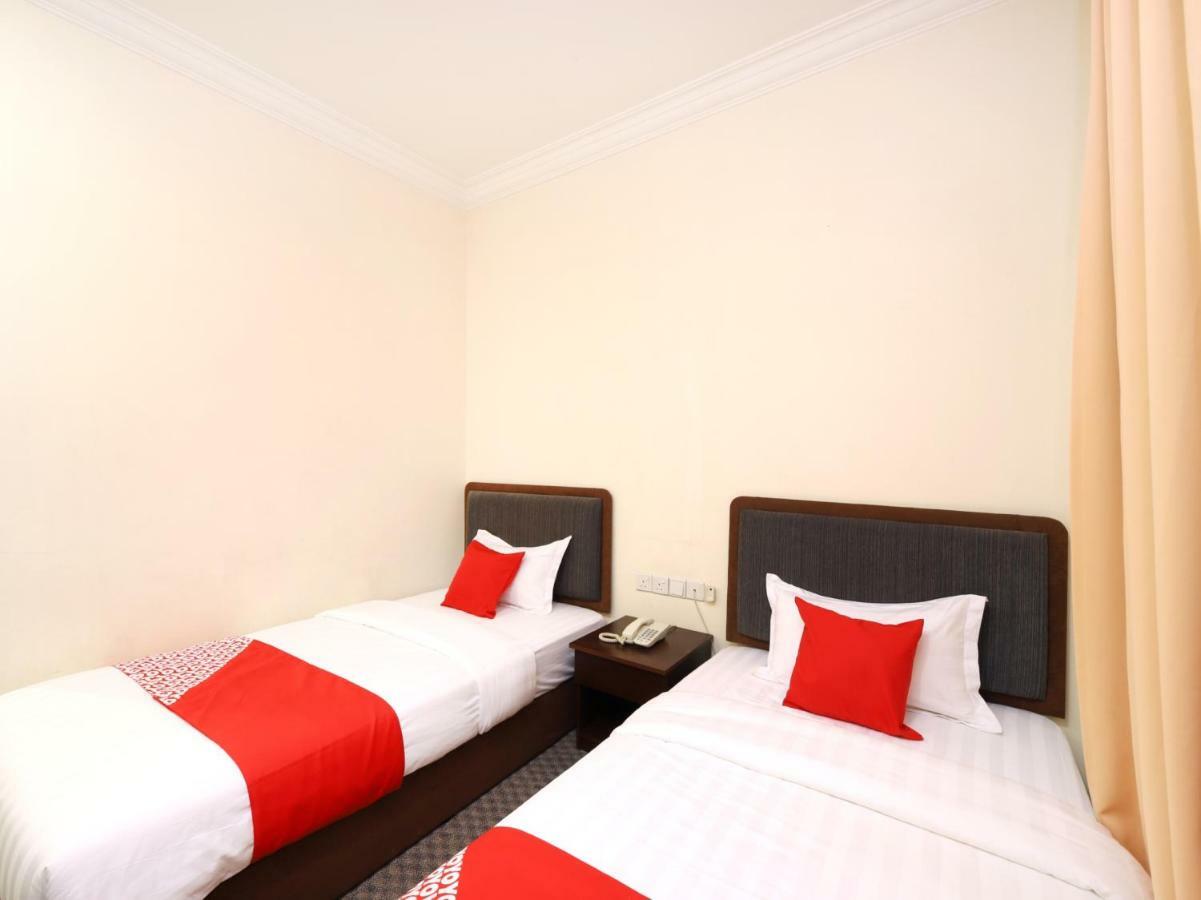 โอโย 750 คอมฟอร์ต โฮเต็ล Hotel โกตาคินาบาลู ภายนอก รูปภาพ