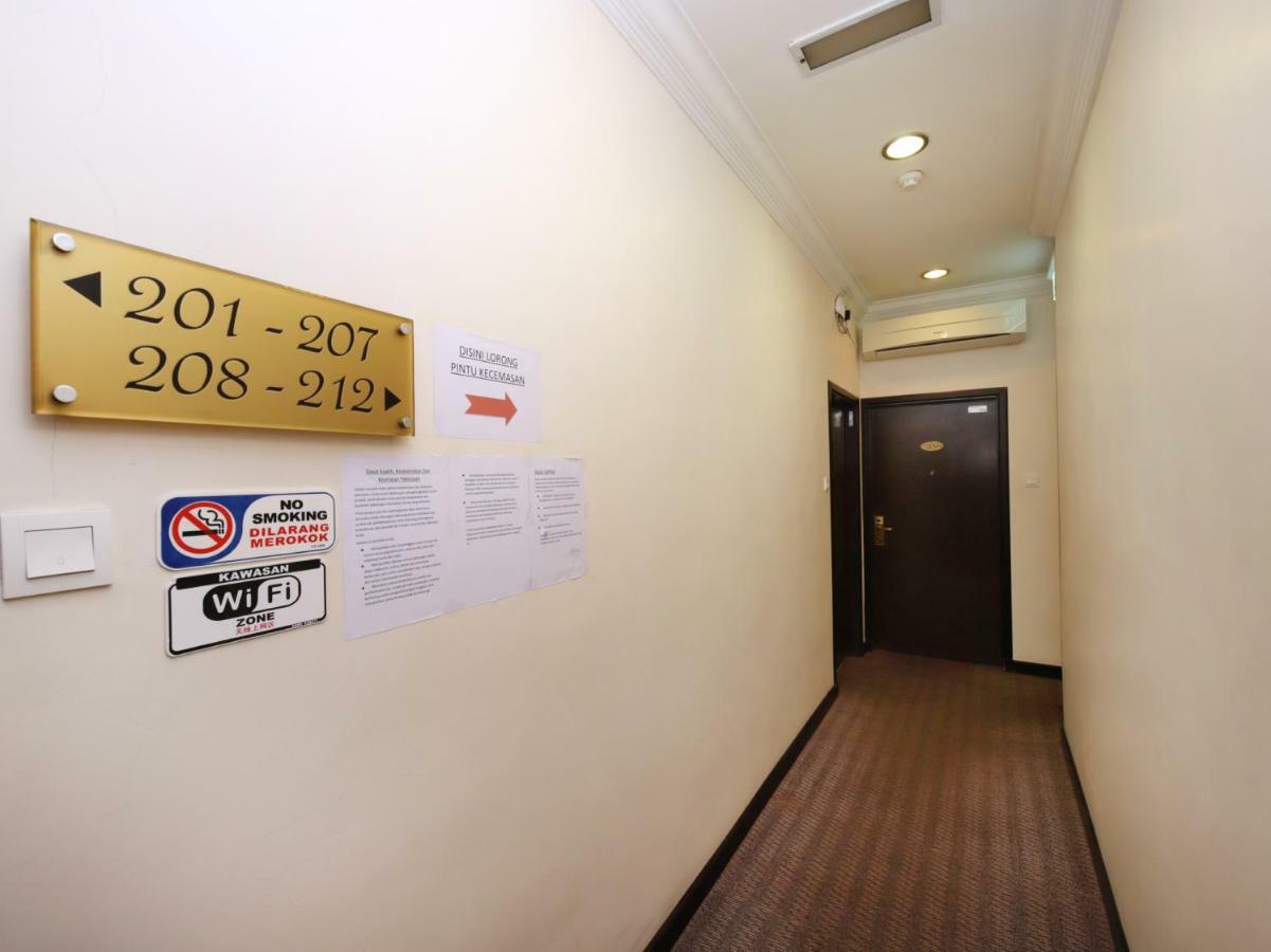 โอโย 750 คอมฟอร์ต โฮเต็ล Hotel โกตาคินาบาลู ภายนอก รูปภาพ
