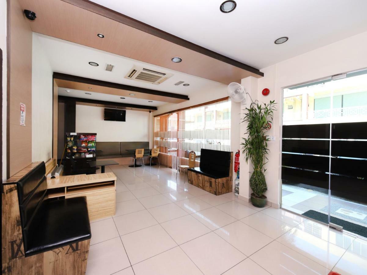 โอโย 750 คอมฟอร์ต โฮเต็ล Hotel โกตาคินาบาลู ภายนอก รูปภาพ