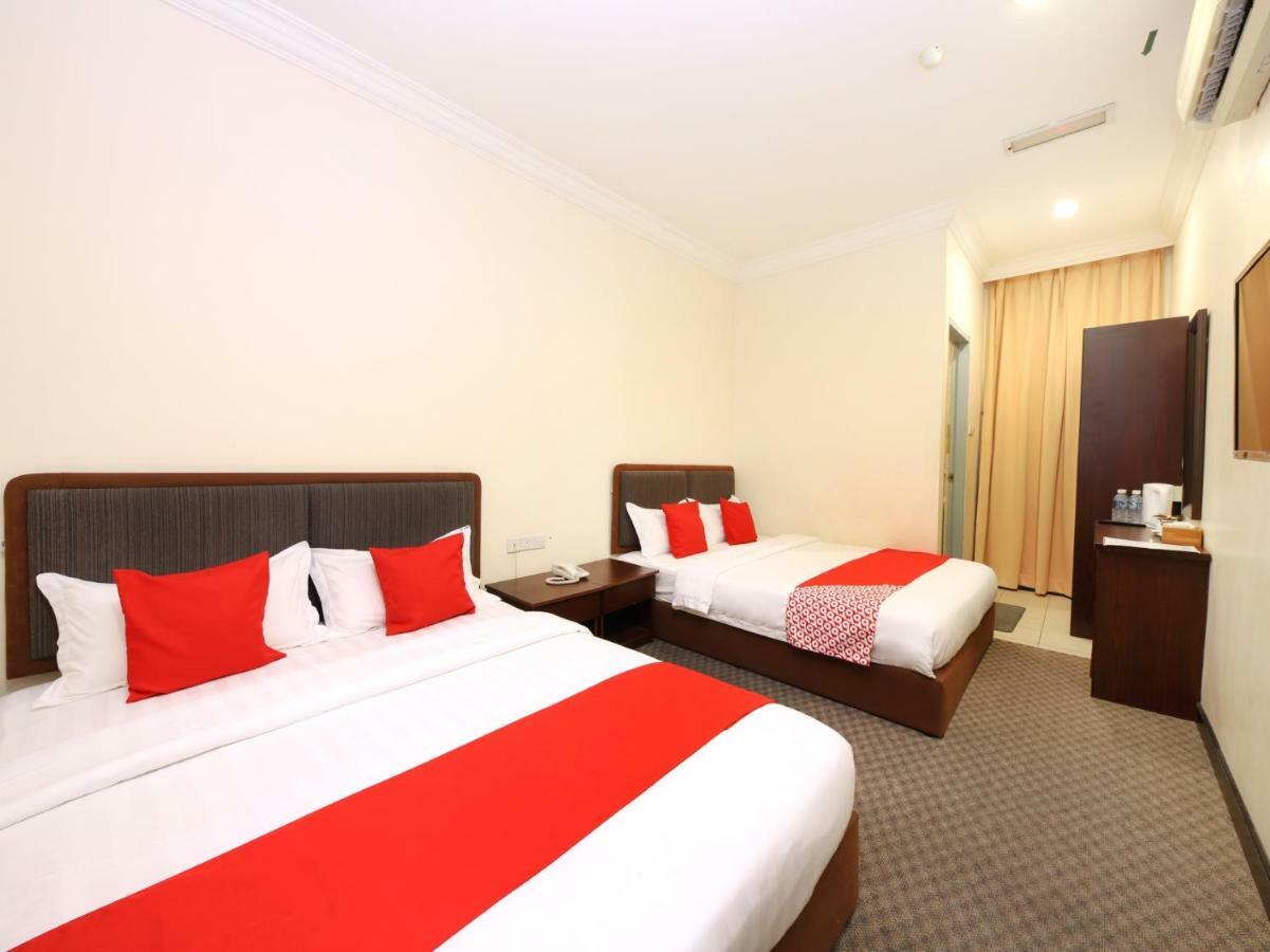 โอโย 750 คอมฟอร์ต โฮเต็ล Hotel โกตาคินาบาลู ภายนอก รูปภาพ