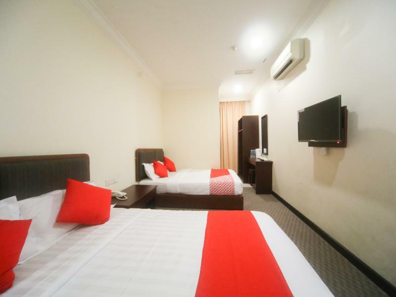 โอโย 750 คอมฟอร์ต โฮเต็ล Hotel โกตาคินาบาลู ภายนอก รูปภาพ