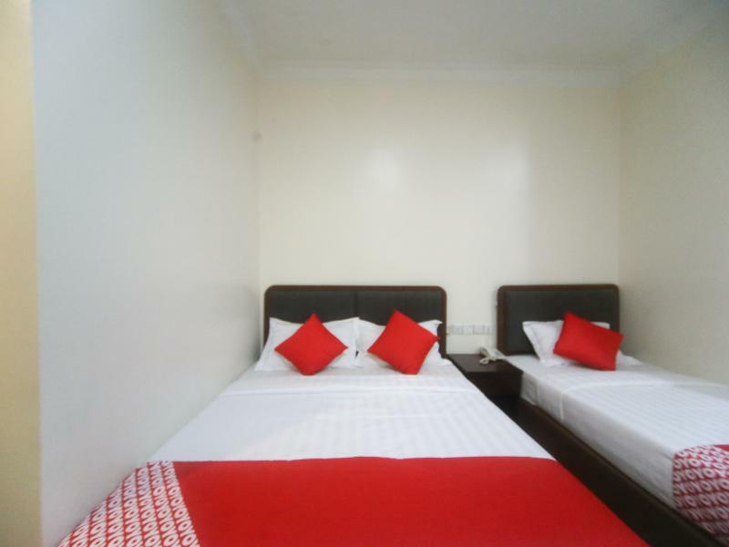 โอโย 750 คอมฟอร์ต โฮเต็ล Hotel โกตาคินาบาลู ภายนอก รูปภาพ